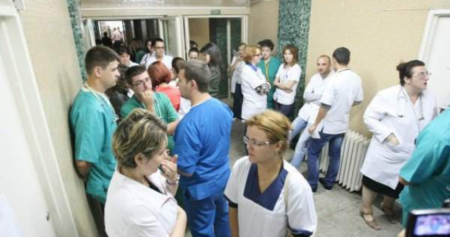 Vezi ce forma inedita de protest si-au ales medicii!