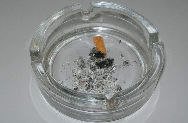 O comisie interministeriala va solicita Parlamentului modificarea legii antifumat