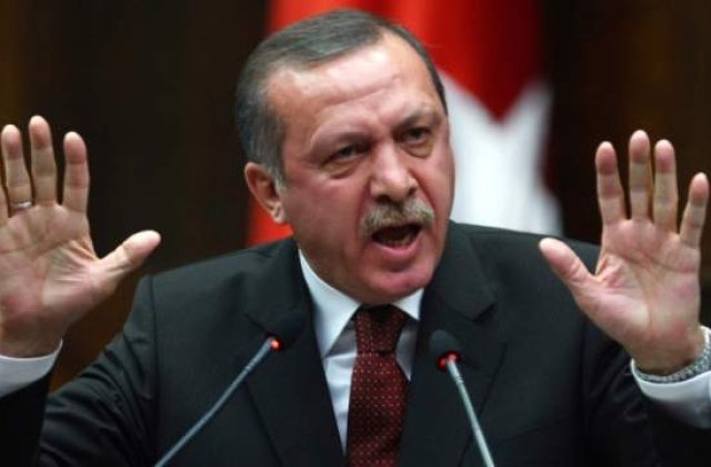 Recep Erdogan propune retragerea cetateniei extremistilor
