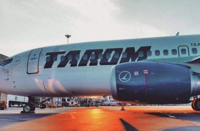 Greva spontana la Tarom, zeci de angajati ai Directiei Tehnice protesteaza