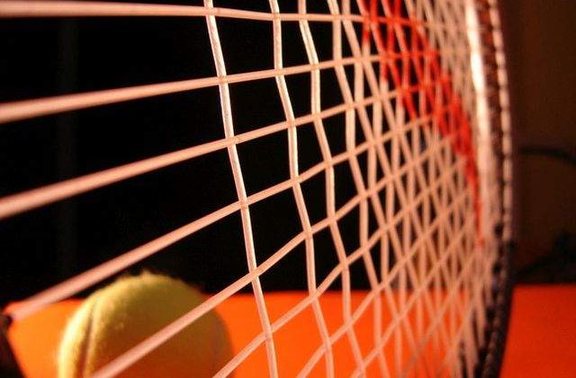 Turneul de la Charleston: Irina Begu s-a calificat in optimile de finala