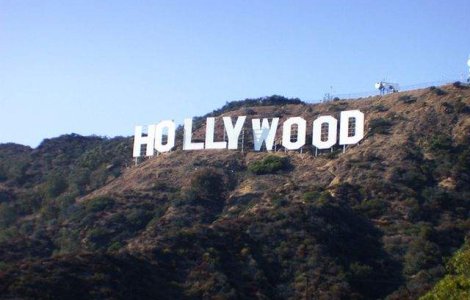  Top  Pe cale de disparitie in era ostentatiei: Staruri care nu folosesc Social Media