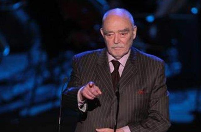 Mircea Albulescu va fi inmormantat cu onoruri militare, inainte sicriul fiind depus la TNB