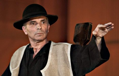 Grigore Lese vrea sa fie scos din videoclipul "Smerenie" al Taxi