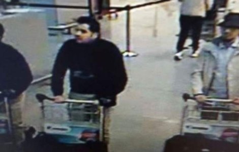 S-a gasit si ultimul terorist care apare in filmarea de la aeroport!
