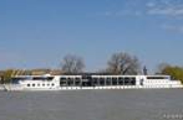 Tineri germani lucreaza pe bani putini pentru romani 