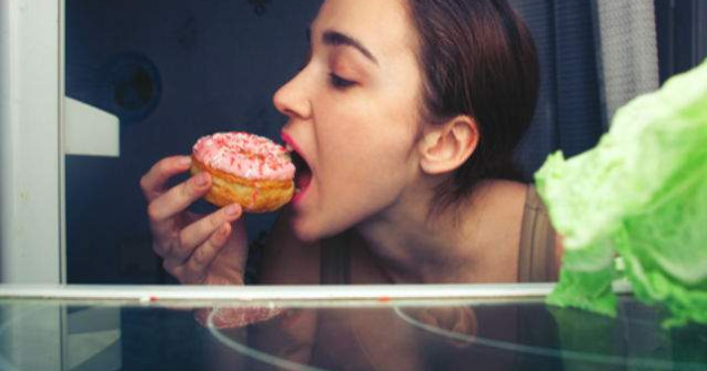  Top  7 moduri in care lipsa de somn iti afecteaza greutatea