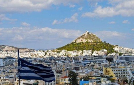Grecia: In cat timp vor oferi autoritatile raspunsuri la solicitarile de azil