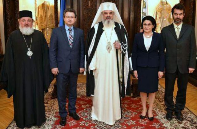 [EXCLUSIV] Se cere retragerea titlului acordat Patriarhului Daniel de Universitatea Politehnica