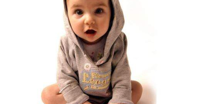  Top  Bebelusi cu par mai frumos ca al unor vedete internationale