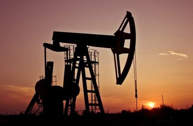 Arabia Saudita poate creste productia de petrol cu un milion de barili pe zi