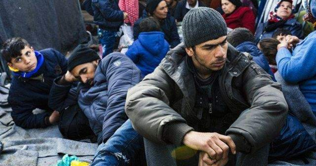 Circa 50.000 de refugiati sirieni, blocati la frontiera cu Iordania