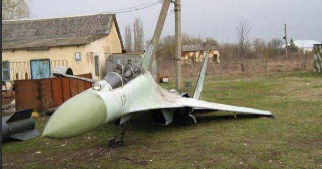 Nu va doriti o masina sau o motocicleta? Cumparati un avion!