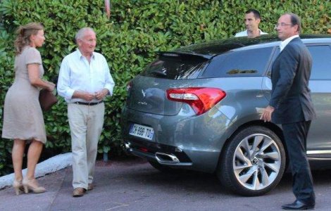 Tatal lui Francois Hollande, spitalizat de urgenta