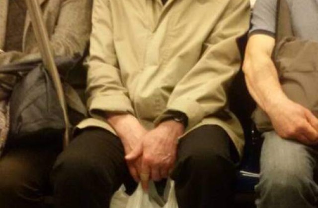 Neurochirurgul din metrou care a salvat peste 30.000 de vieti le raspunde internautilor