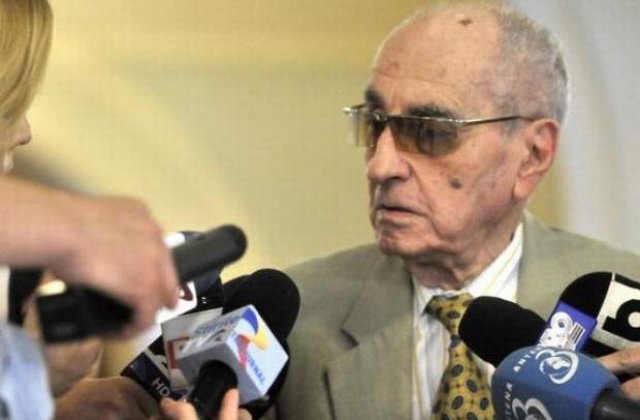 Mircea Ionescu Quintus, despre retragerea lui Munteanu: Un gest de inalta tinuta