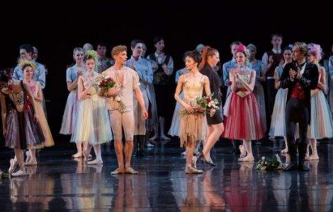 Protestul la Opera continua. Angajatii au ocupat Sala Mare