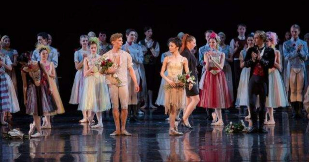 Protestul la Opera continua. Angajatii au ocupat Sala Mare