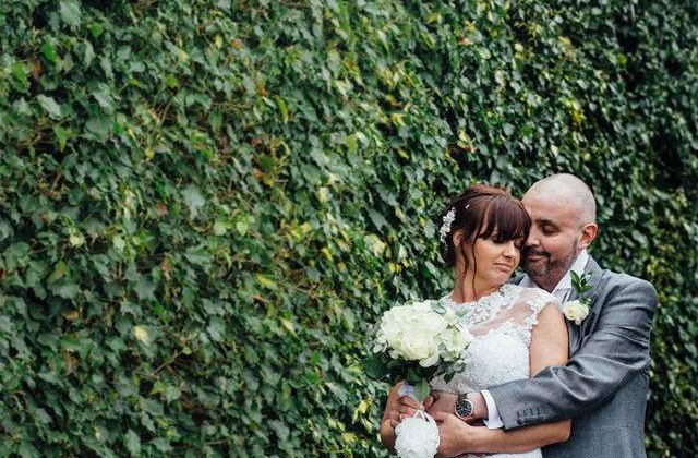 [FOTO] O mireasa s-a ras pe cap chiar in ziua nuntii. Afla motivul