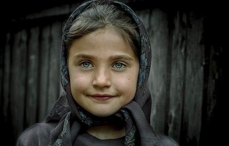  Top  10 cei mai frumosi ochi din lume