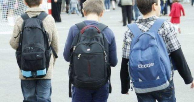 Elevii intra, de sambata, in vacanta de Paste