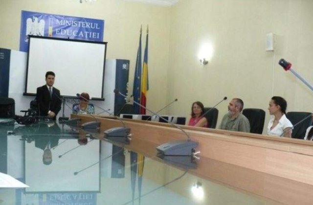 Profesorii cu 25 de ani experienta se pot pensiona mai devreme