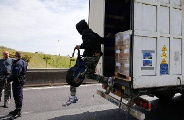 Retea de muncitori clandestini romani si bulgari, anihilata in Franta