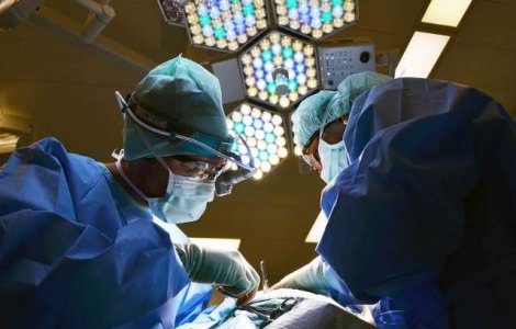 Doua vesti bune pentru medici. Cum se poate schimba in bine situatia din sistemul public de sanatate