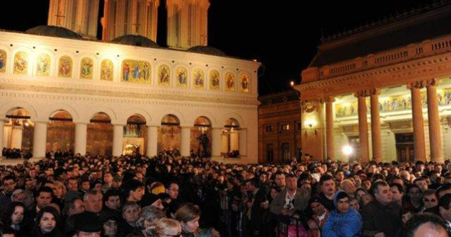  Interviu  Cum trebuie credinciosii sa se pregateasca pentru Sarbatorile Pascale