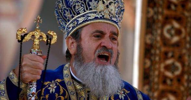  Video  Mitropolitul Ardealului blesteama jurnalistii