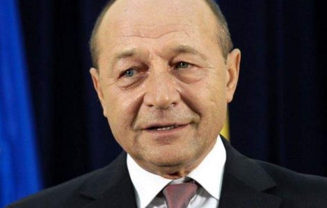 Basescu vrea ca PMP sa obtina 10-12% vot politic in consiliile judetene la locale
