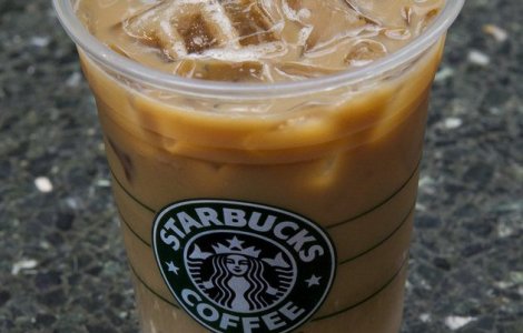 Starbucks este data in judecata pentru ca a pus prea multa gheata in cafeaua unei femei