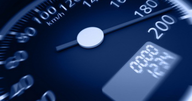 Baiatul lui Ionita si Viorica de la Clejani, prins cu 175 km/h