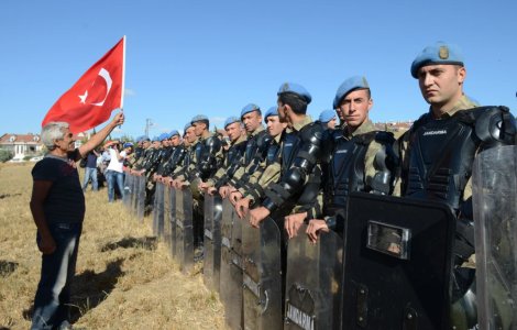 Cel putin 34 de militanti ai retelei Stat Islamic au murit