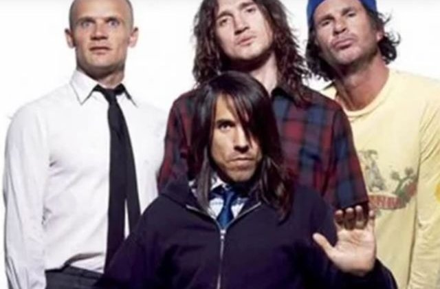 Red Hot Chili Peppers intra intr-o "noua era rock". Trupa a dezvaluit titlul urmatorului single