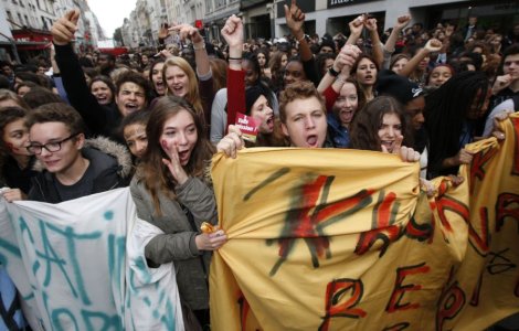 Imigrantii ilegali au ocupat un liceu in Franta