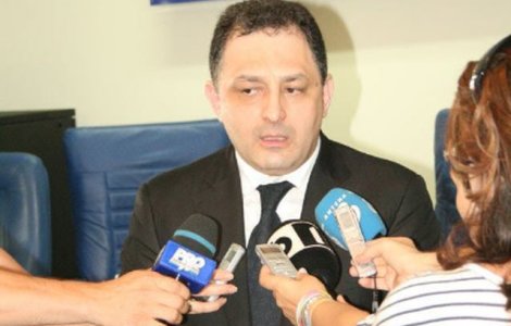 Marian Vanghelie a fost dus de urgenta la spital