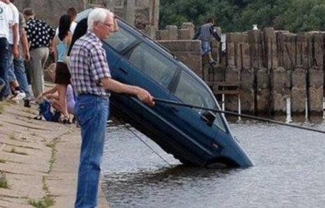  Top  Accidente atat de stupide incat nu le poti gasi o explicatie