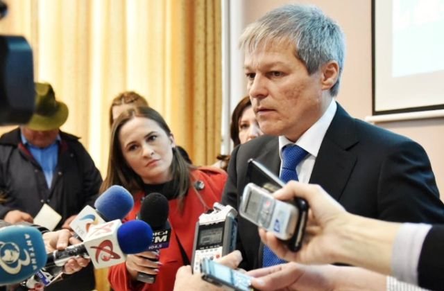 Ciolos se intalneste cu ministrii. Se apropie bilantul a 6 luni de guvernare
