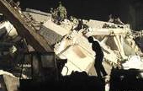 900 de copii ingropati de vii