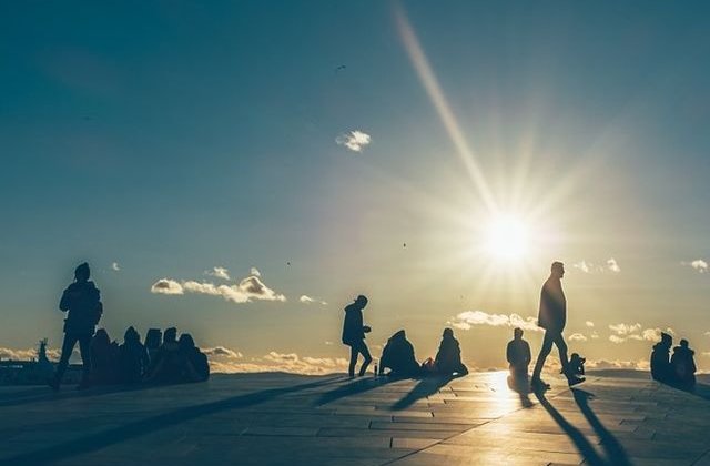 Liberul arbitru ar putea fi numai o iluzie, sustin cercetatorii americani