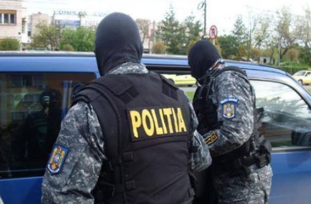 Perchezitii DNA la Primaria Sectorului 5, in legatura cu listele electorale