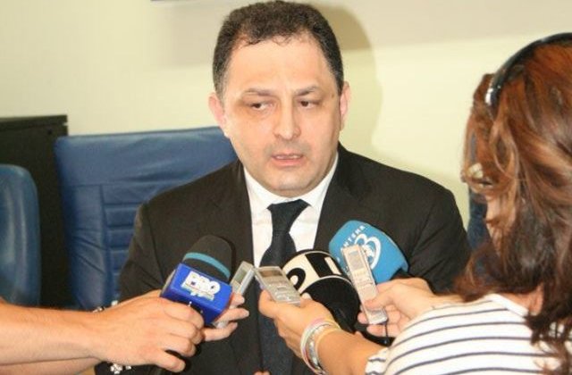 Vanghelie: Candidez si din arest, daca e nevoie