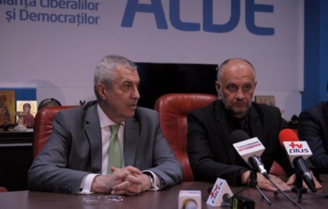 Tariceanu: Iohannis s-a transformat in consultant electoral; nu e in fisa postului