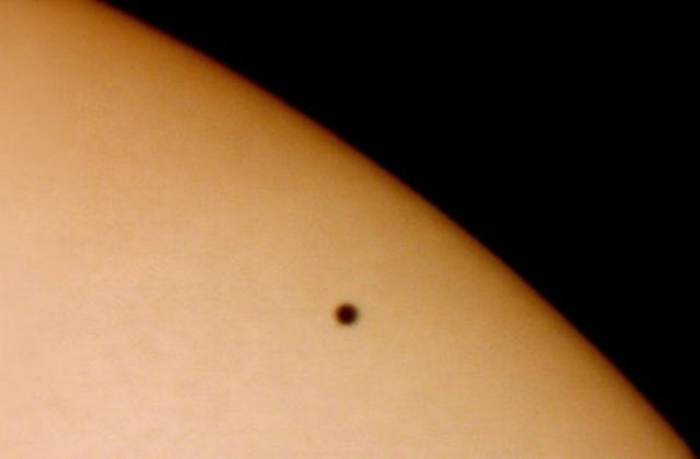 Mercur se va alinia cu Soarele si Pamantul