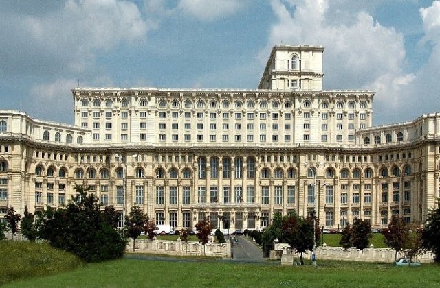 Senatorii, din nou in vacanta