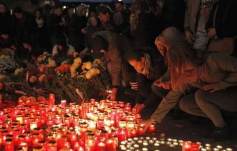 Slujba de comemorare, la sase luni dupa tragedia de la Colectiv