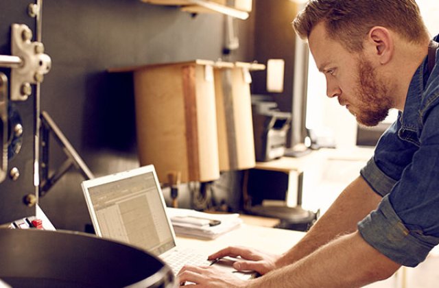 (P) Alegerea pe care ar trebui sa o faca orice antreprenor cu fler in afaceri