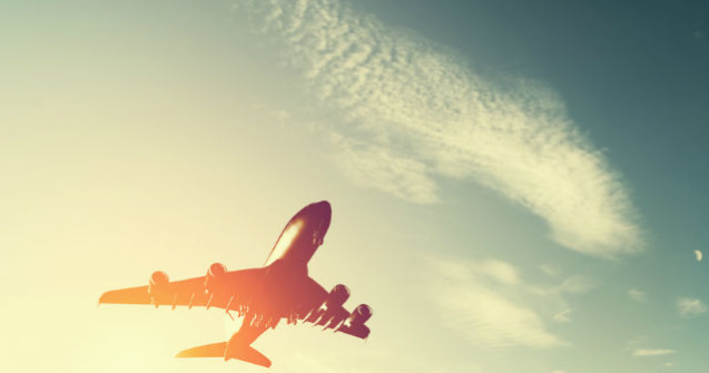  Top  Ti-e frica de zbor? 5 trucuri ca sa rezisti in avion