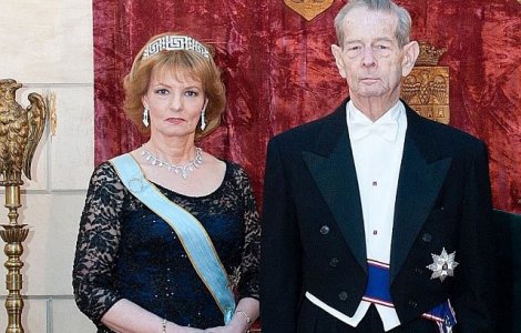 Monarhie vs Republica. Minutul si scorul